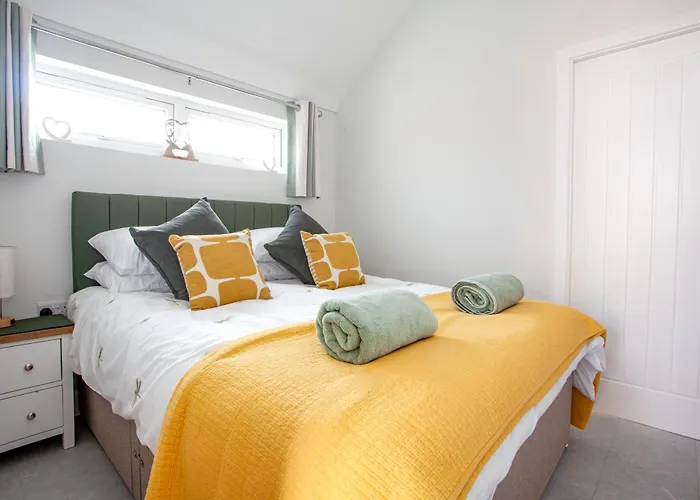 Charming & Cozy Studio In New Forest - Brand New!